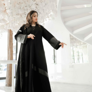 عباية شتوية فاخرة شانيل