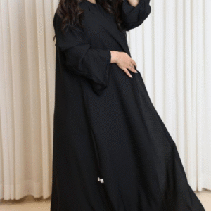 عباية كريب سوداء دانتيل