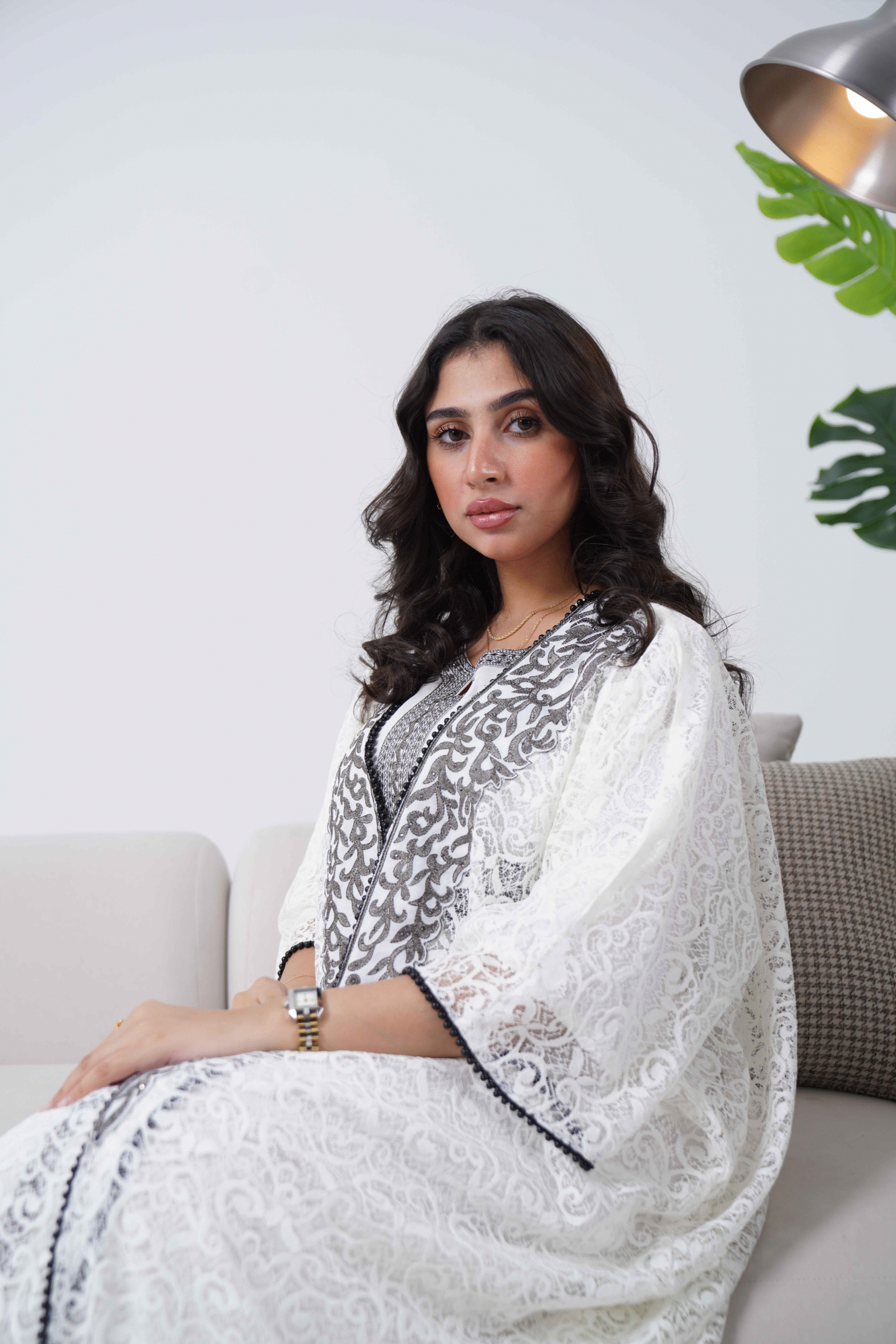 دراعة خليجي 568 - دانتيل سكري